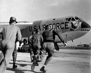 Decollo su allarme di un B52 C del S.A.C. dalla Fairchild Air Force Base.