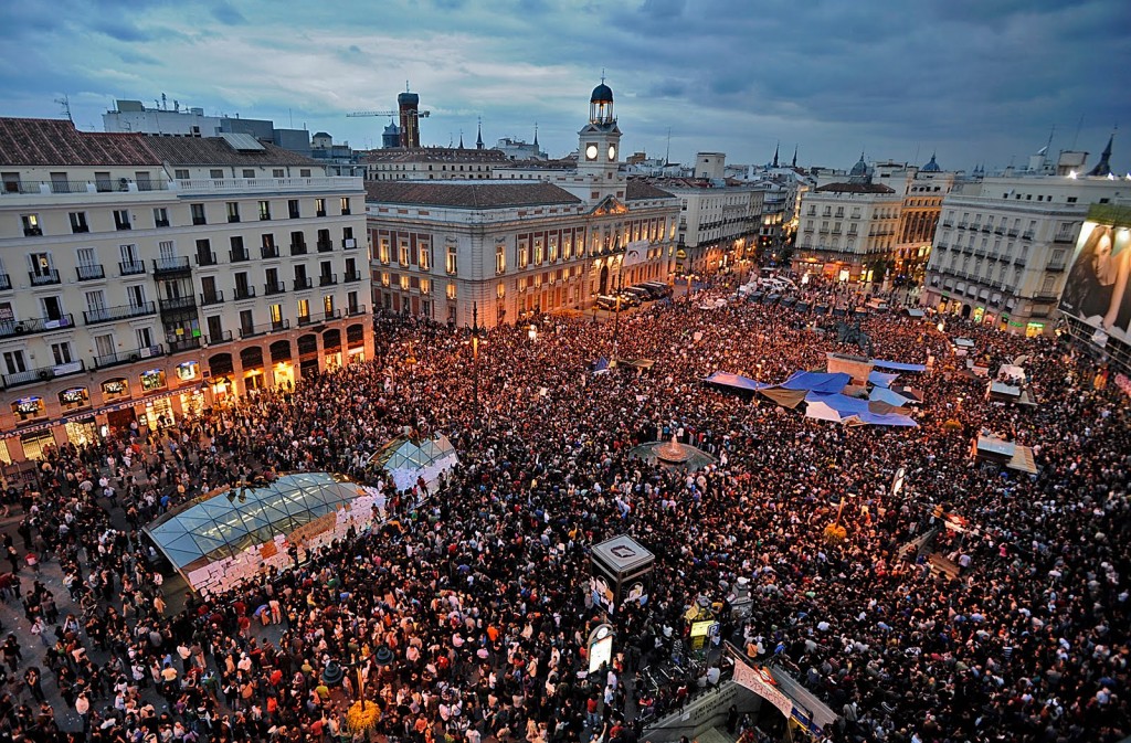 15m-puerta-del-sol-2011